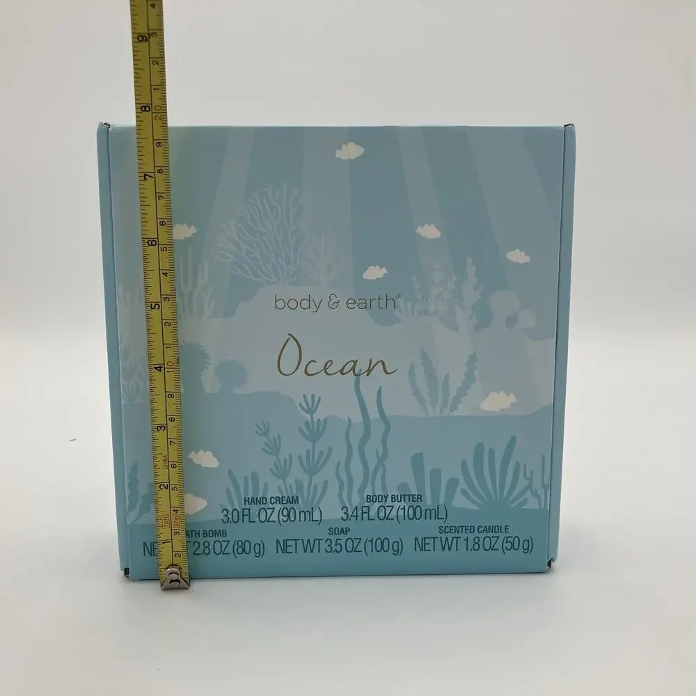 Body & Earth Spa Gift Bath and Body Set, Ocean Scented Spa Box for Her